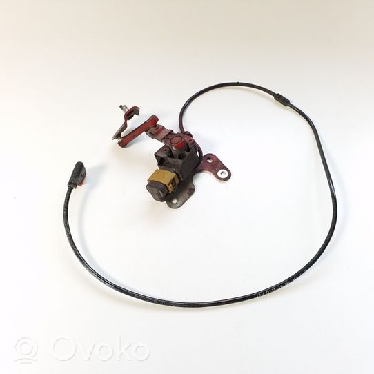 Mercedes-Benz E C207 W207 Capteur de hauteur de suspension arrière A0045429918