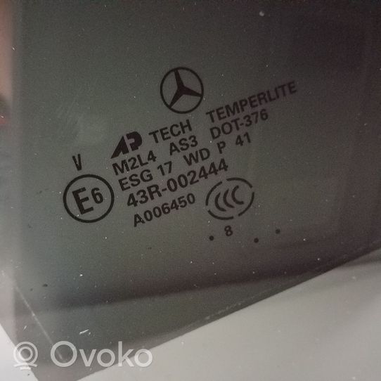 Mercedes-Benz GL X164 aizmugurējo durvju stikls 