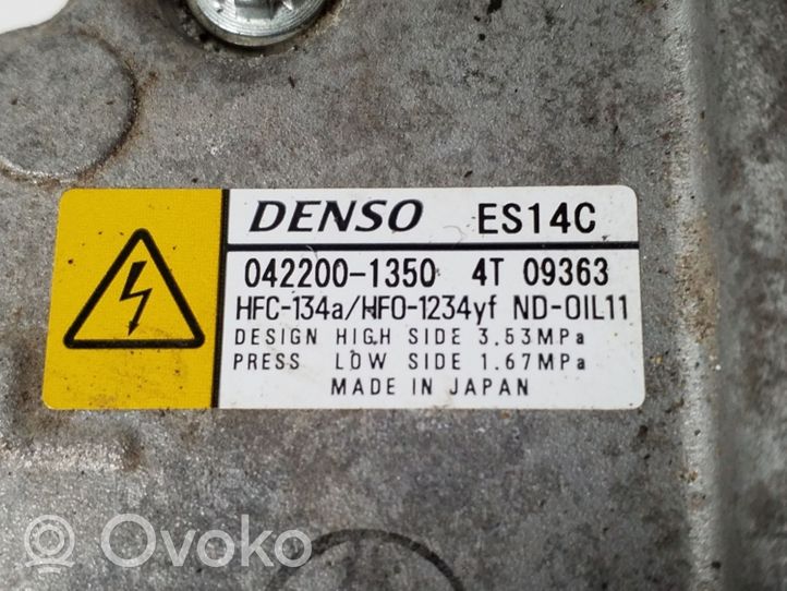 Toyota Yaris Ilmastointilaitteen kompressorin pumppu (A/C) 0422001350