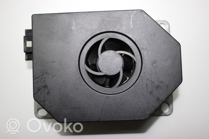 Mercedes-Benz GL X164 Amplificatore A2118705189