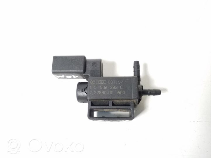 Audi Q5 SQ5 Turboahtimen magneettiventtiili 037906283C