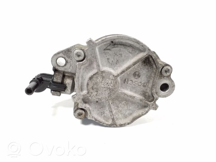 Chrysler 300C Pompe à vide 2055F1307121B