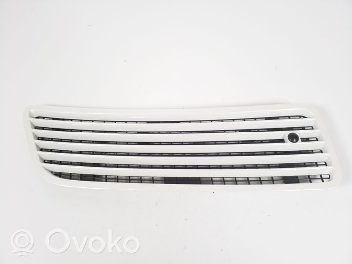 Mercedes-Benz R W251 Kratka wlotu powietrza na maskę A2218800205