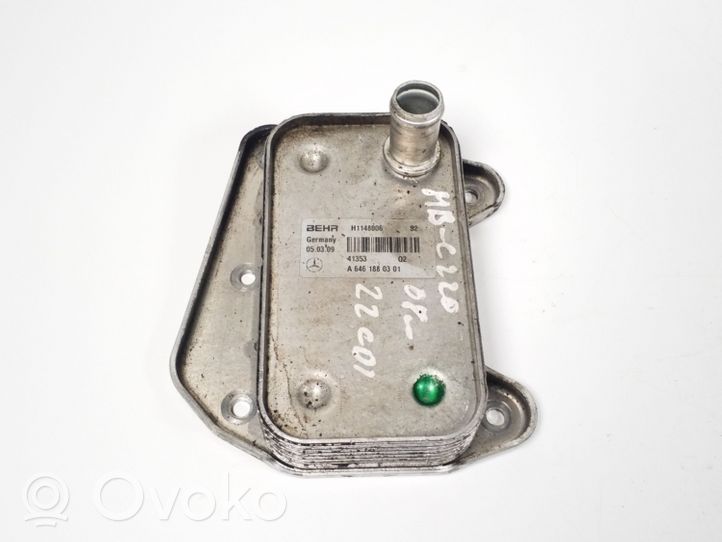 Mercedes-Benz C W204 Halterung Ölfilter / Ölkühler A6461880301