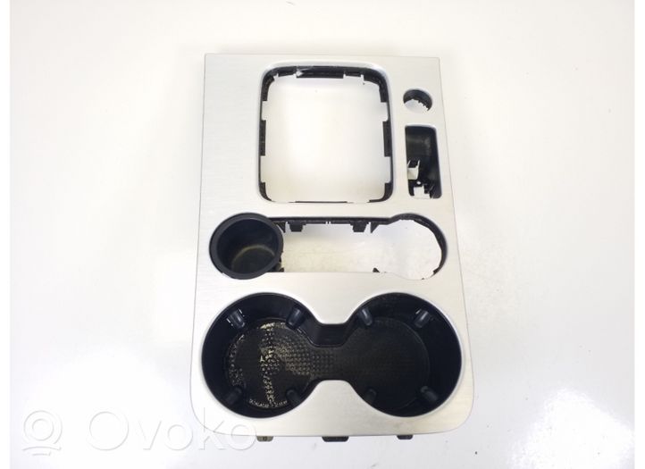 Volkswagen Touareg II Becherhalter Getränkehalter Cupholder 7P6858602