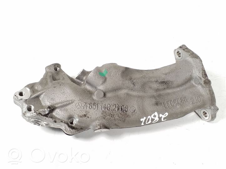 Mercedes-Benz SLK R172 Tuyau de raccordement solide EGR A6511402108