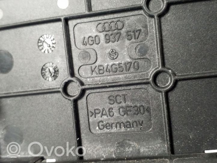 Audi A7 S7 4G Ramka / Moduł bezpieczników 4G0937517