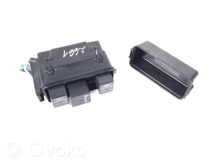 Mitsubishi Outlander Fuse module 8565A286