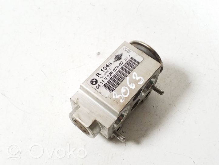 BMW 1 E82 E88 Air conditioning (A/C) expansion valve 9226078