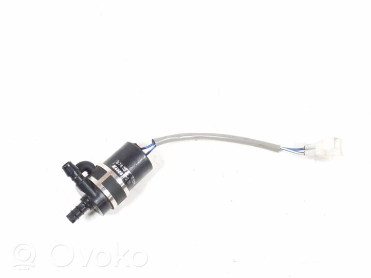 Mitsubishi Pajero Headlight washer pump 8264A096