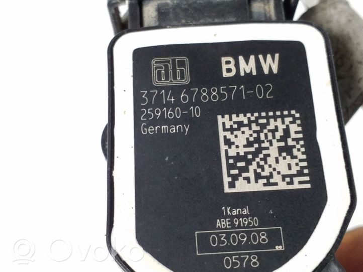 BMW 7 F01 F02 F03 F04 Czujnik poziomu zawieszenia pneumatycznego osi przedniej 6788571