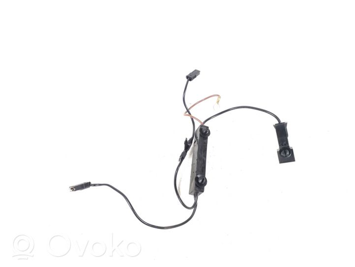 Mercedes-Benz E W212 Amplificateur d'antenne A2128704589