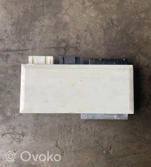 BMW 5 E39 Module confort 61356913520