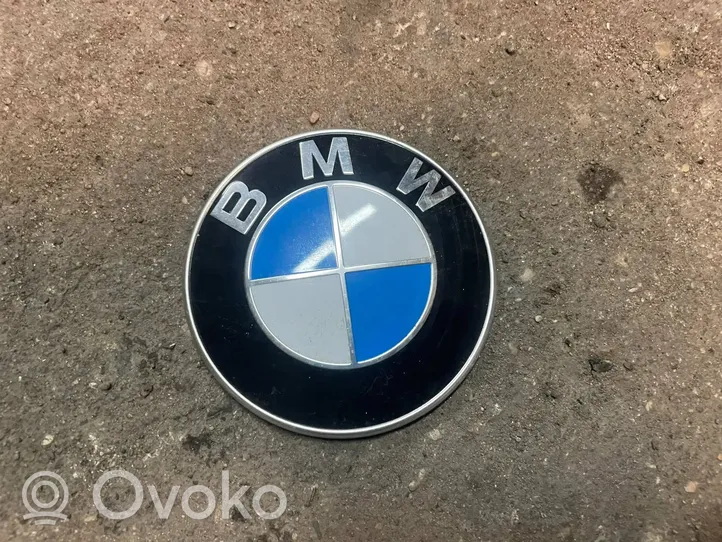 BMW 1 E81 E87 Emblemat / Znaczek 