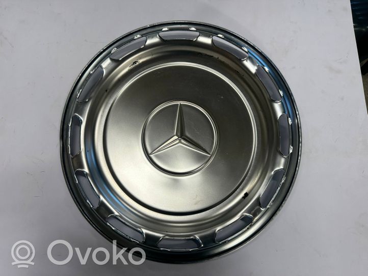 Mercedes-Benz W123 R 15 riteņa dekoratīvais disks (-i) 1154010424