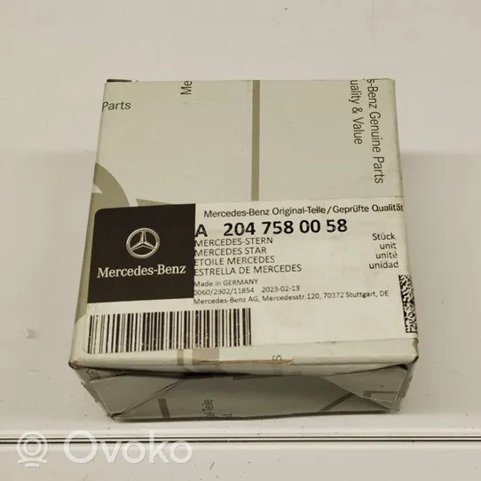 Mercedes-Benz C W204 Gamintojo ženkliukas A2047580058