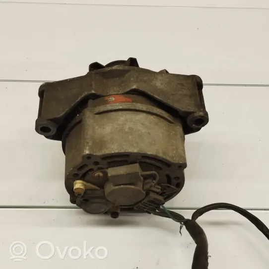 Mercedes-Benz E W124 Alternator 0071545402