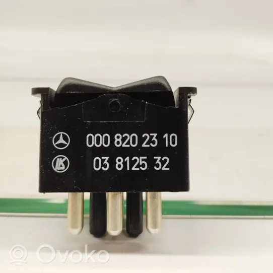 Mercedes-Benz S W116 Aerial antenna switch 0008202310