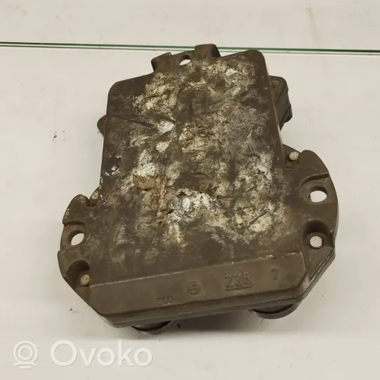 Mercedes-Benz E W124 Combustion module de contrôle 0085456132