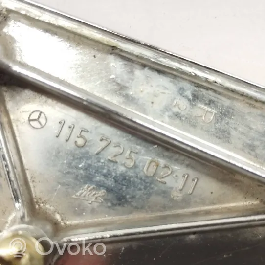 Mercedes-Benz COMPAKT W115 Kita išorės detalė 1157250211