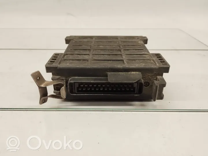 Mercedes-Benz 190 W201 Dzinēja vadības bloks 0025453632