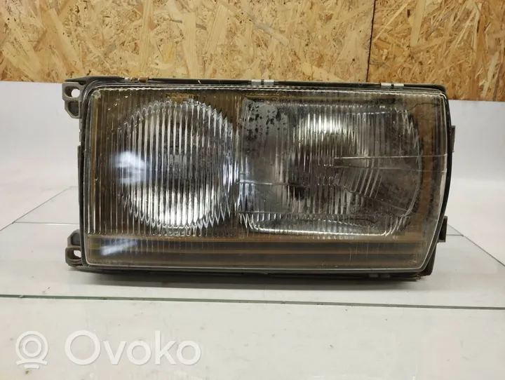 Mercedes-Benz W123 Phare frontale 0028200761