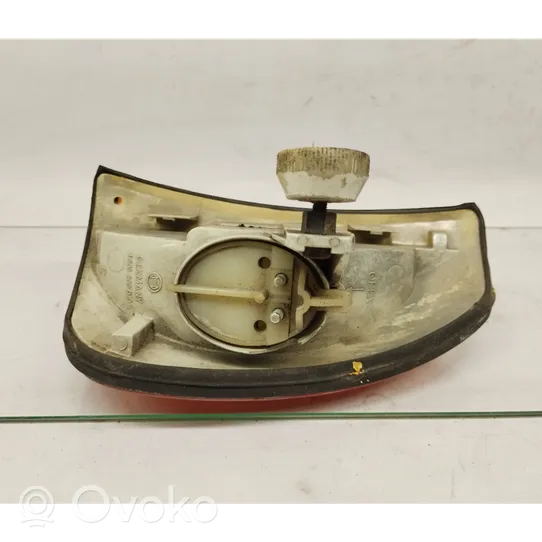 Mercedes-Benz W123 Frontblinker 0008207421