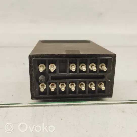 Mercedes-Benz E W124 Other relay 0055455932