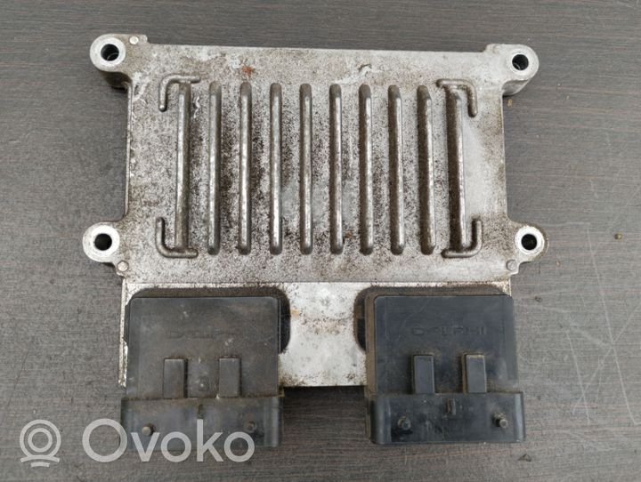 KIA Carnival Komputer / Sterownik ECU i komplet kluczy 391083E520