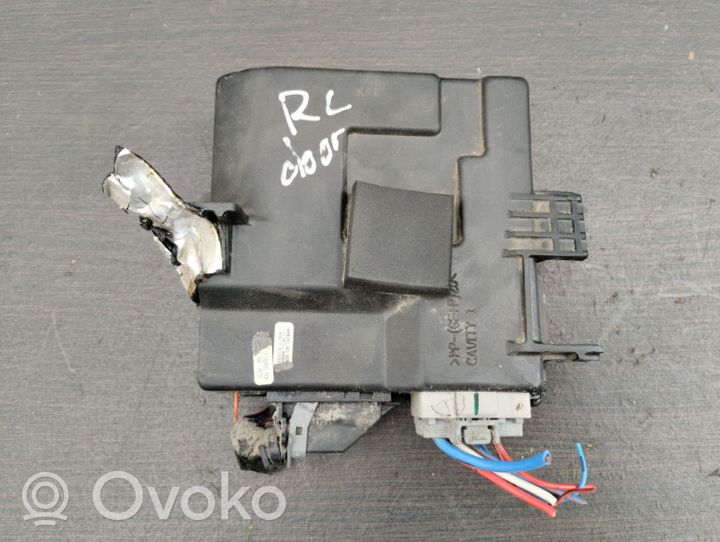 KIA Carnival Oven ohjainlaite/moduuli 954504D101