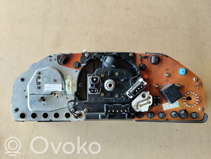 1245438521 Mercedes-Benz E W124 Speedometer (instrument cluster 