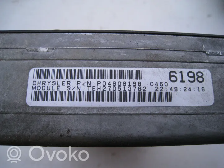 Chrysler Sebring (FJ - JX) Calculateur moteur ECU P04606198