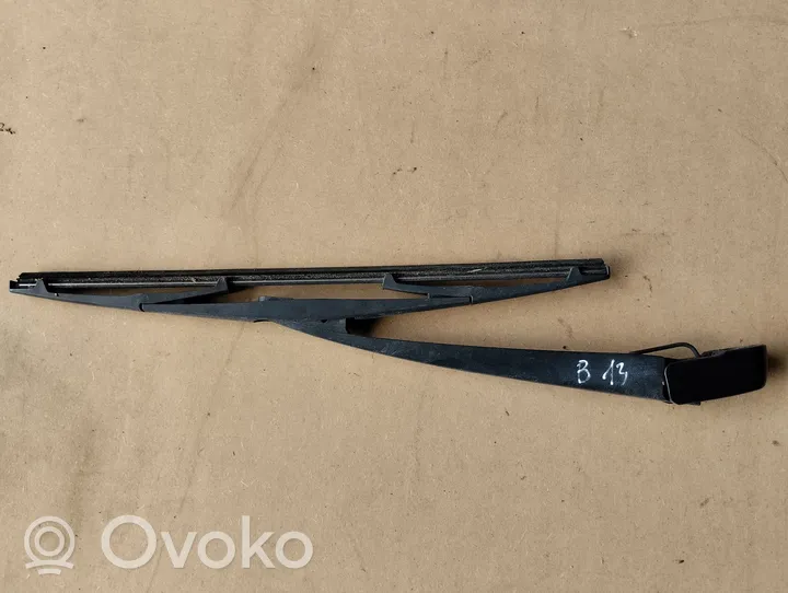 Subaru Outback Galinio stiklo valytuvo kojelė 86532AG081