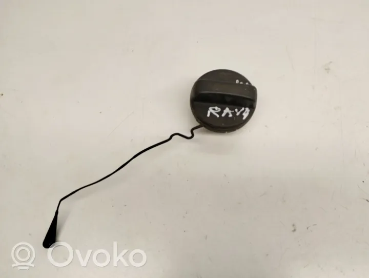 Toyota RAV 4 (XA30) Polttoainesäiliön täyttöaukon korkki 7730052030