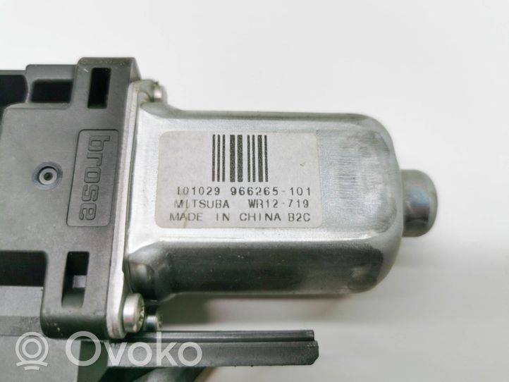 Volvo V60 Galinis varikliukas langų pakėlėjo 966265