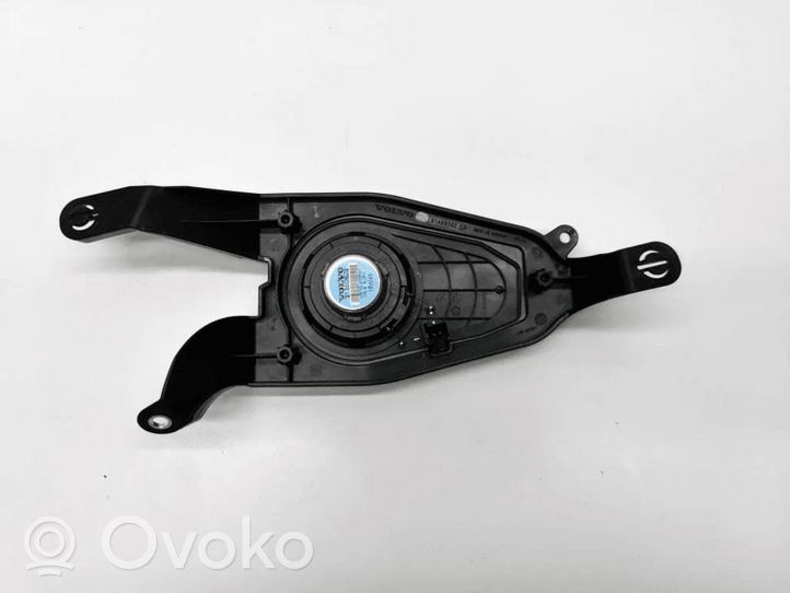 Volvo S90, V90 Front door high frequency speaker 31350622