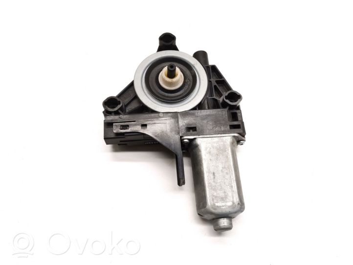 Volvo V40 Moteur de lève-vitre de porte avant 66268-103