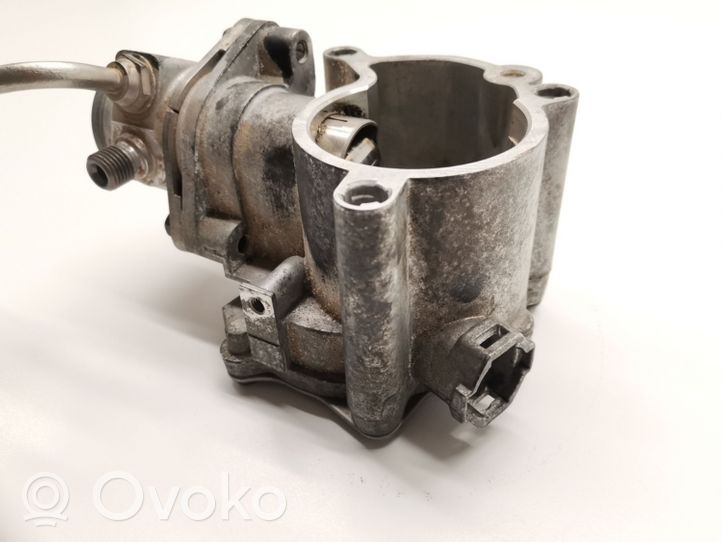 Volvo S90, V90 Alipainepumppu 31480558