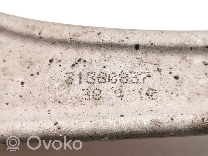 Volvo V60 Front lower control arm/wishbone 31360837