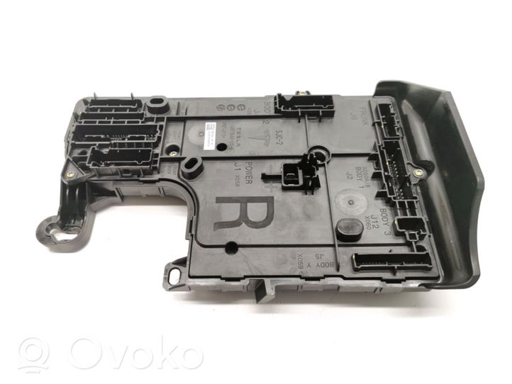 Tesla Model 3 Module confort 1567454-00-B