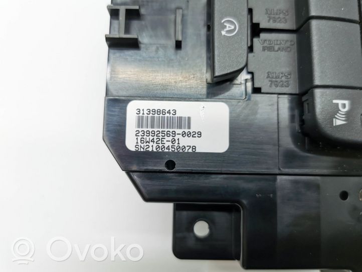 Volvo V40 Ilmastoinnin ohjainlaite/moduuli 31398643