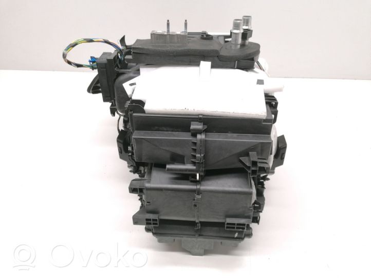 Peugeot 208 Interior heater climate box assembly 9827649480