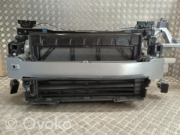 Volvo C40 Pannello di supporto del radiatore 32234565