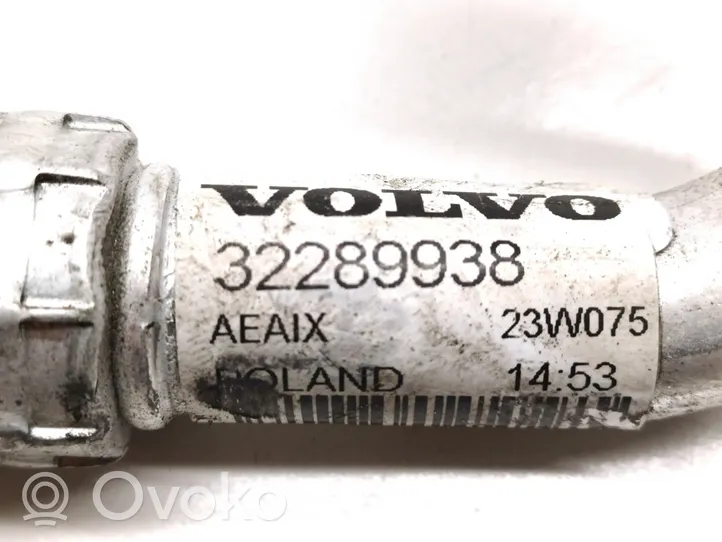 Volvo C40 Tubo flessibile aria condizionata (A/C) 32289938