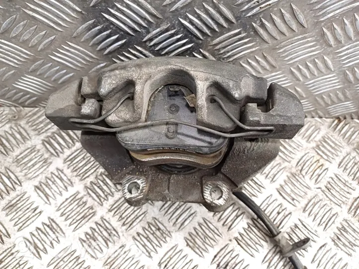 Peugeot 208 Caliper de freno delantero 9824169280