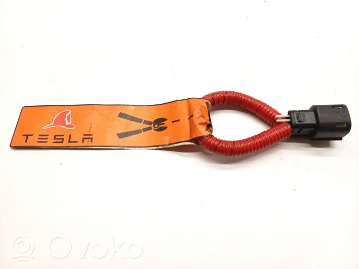 Tesla Model S Akun rele-sulake 1015585-00-A