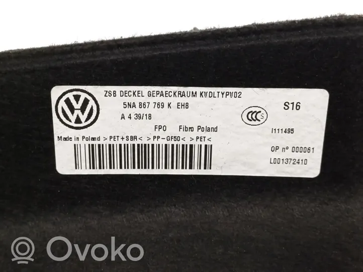 Volkswagen Tiguan Задний подоконник 5NA867769K