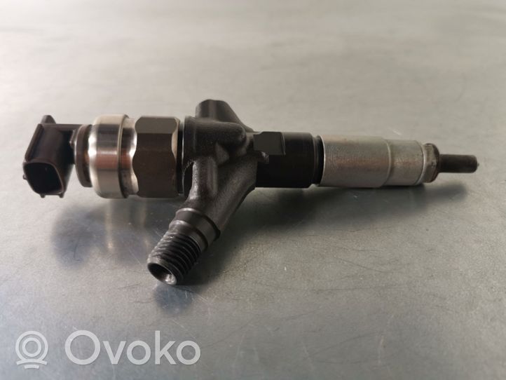 Subaru Outback Injecteur de carburant 16613AA030