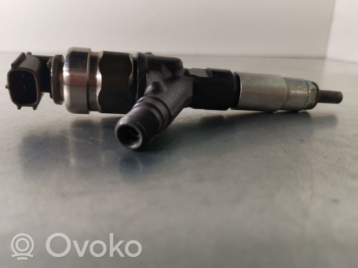 Subaru Outback Injecteur de carburant 16613AA030