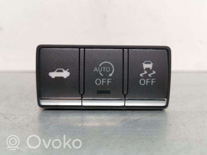 Infiniti Q50 Set di interruttori 08353